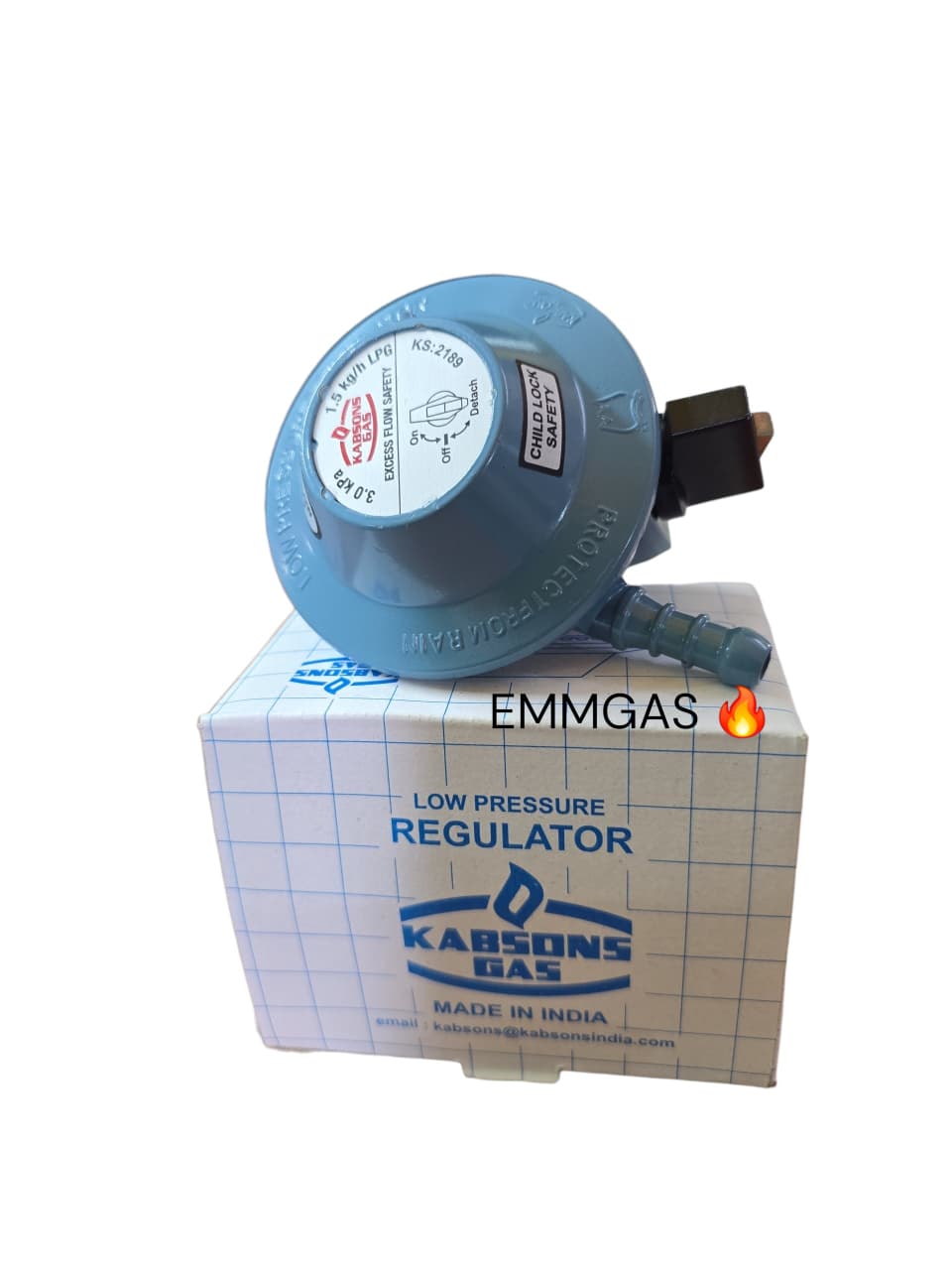 Low pressure gas regulator